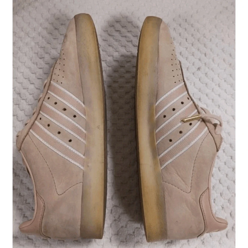 adidas 350 Oyster Holdings Ash Pearl Style DB1976 men’s Size 9, MSRP $130